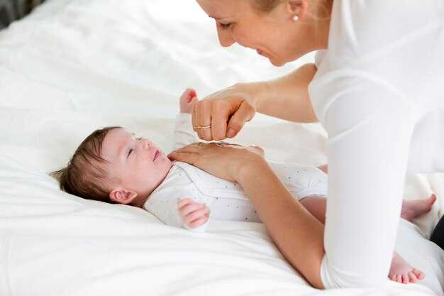 Массаж живота для облегчения колик