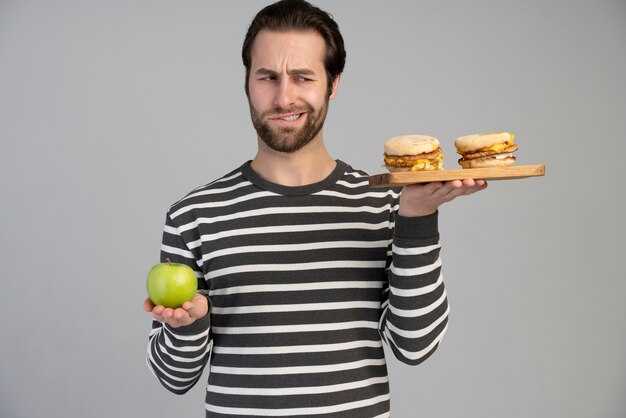 Норма калорий для мужчин в зависимости от целей: похудение, поддержание, набор веса